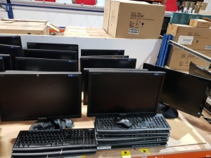 11 PIECE MIXED MONITORS TO INCLUDE AOC / SAMSUNG AND DELL - IN VARIOUS SCREEN SIZES ( NO POWER LEADS ) - ALSO TO INCLUDE 9 KEYBOARDS