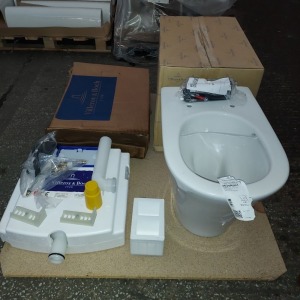 1 X BOXED VILLEROY AND BOCH FLOOR STANDING WC (4624R001) AND 1 X BOXED VILEROY AND BOCH CONCEALED CISTERN VICONNECT 2.0 ( 92093300) - BOX IS WATER DAMAGED