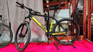 1 X CALIBRE MVC MOUNTAIN BIKE -FRONT SUSPENSION - 50CM FRAME - 21 GEARS - DISC BRAKES