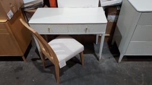 1 X DILETTA DRESSING TABLE WITH 2 RIBBED DRAWERS AND 1 WOODEN CHAIR - IN STONE WHITE COLOUR 1060 X 510 X 41 MM ( PLEASE NOTE THIS IS CUSTOMER RETURNS )