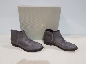 10 X PAIRS OF JIGSAW FAYE ANKLE BOOTS SIZE 39 IN MINK RETAIL PRICE £149 A PAIR - TOTAL £1490 (NOTE BOXES IN POOR CONDITION)