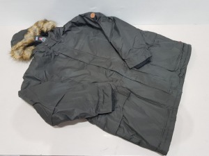 9 X BRAND NEW BLACK DUKE MEN'S LOVETT COAT WITH FAUX FUR TRIM SIZES IN 3 x 3XL , 2 x 4XL , 2 x 5XL , 2 8XL RRP EACH £79.99 TOTAL £719.91