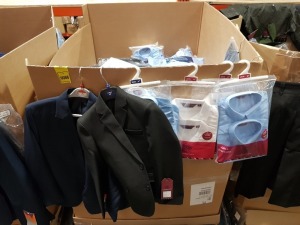 400+ BRAND NEW MIXED SCHOOL WEAR LOT CONTAINING BOYS PACKS OF TWO LONG SLEEVE SHIRTS IN BLUE SIZE 30 , GIRLS PACK OF TWO LONG SLEEVE BLOUSES REG FIT SIZE 36 IN BLUE AND WHITE BLAZER'S IN BLUE AND BLACK SIZE 16 , 28 ETC IN ONE LARGE BOX PALLET
