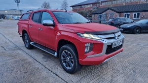 RED MITSUBISHI L200 BARBARIAN X DI-D AUT, REG NO: WN70 HTY, ENGINE SIZE: 2268CC, 1ST REGISTERED: 25/09/2020, 2 KEYS, WITH V5, MOT UNTIL 24/09/2024, MILEAGE: 31,600, CLIMATE CONTROL, CRUISE CONTROL, LEATHER & ALCANTARA SEATS, HEATED FRONT SEATS, HEATED ST