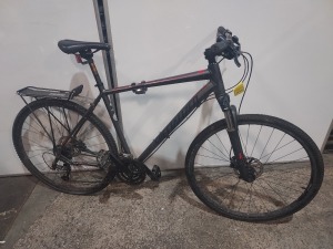 1 X SPECIALIZED BIKE - 53CM FRAME -12 GEARS -DISC BRAKES