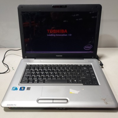 1 X TOSHIBA L450 LAPTOP - INTEL CORE 2 DUO - 2.1 GHZ - WINDOWS 10 PRO ( NOT ACTIVATED ) - WITH CHARGER (BATTERY UNTESTED ) ( FULLY WIPED - O/S INTACT )