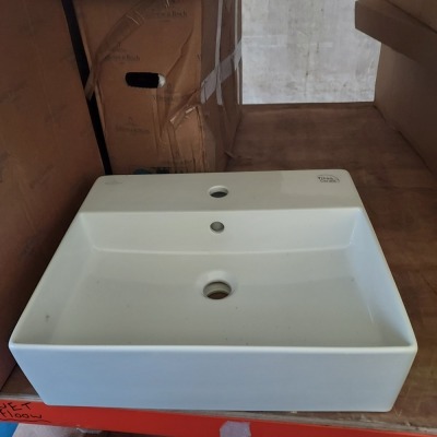 5 X BRAND NEW VILLLEROY & BOCH SINK W50 D42 X 14CM