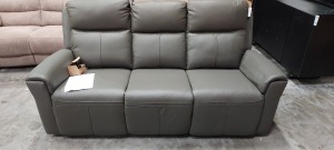 1 X BRAND NEW RUSSO THREE SEATER ELECTRIC RECLINER LEATHER LOOK IN DARK GREY. ( NOTE TESTED IN WORKING CONDITION)