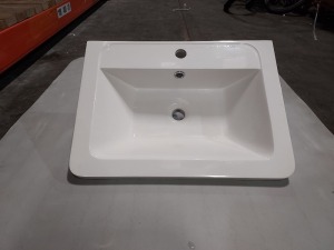 5 X BRAND NEW ELATION NARA 600 GELSTONE BASIN SIZE W 61 L 45 D 12 CM P CODE 849 (NOTE WATER DAMAGE TO BOXES BUT PRODUCTS FINE )