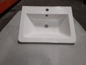 5 X BRAND NEW ELATION NARA 600 GELSTONE BASIN SIZE W 61 L 45 D 12 CM P CODE 849 (NOTE WATER DAMAGE TO BOXES BUT PRODUCTS FINE )