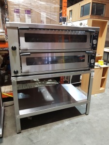 1 X LINCAT COMMERCIAL 400V ELECTRIC DOUBLE PIZZA OVEN SN 30134624 WITH STAINLESS STEEL TABLE/STAND (NOTE IN WORKING CONDITION)