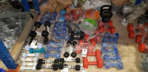 50 + PIECE MIXED WEIGHT-LIFTING EQUIPMENT LOT CONTAINING DUMBBELLS IN VARIOUS COLOURS BLACK , RED AND BLUE WITH VARIOUS WEIGHT 1KG , 2KG , 3KG , 4KG , 7KG , PUMP WEIGHT PLATES IN VARIOUS WEIGHT 2.5 KG , 5 KG ECT ON HALF A BAY