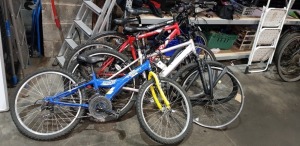 4 PIECE MIXED BIKE LOT CONTAINING 1 X SCOTT - 1 X APOLLO SLANT - 1 X STRIKER - 1 X UNKNOWN