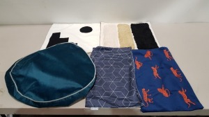 LARGE QUANTITY OF MIXED BRAND NEW LOT CONTAINING RHOOM CUSHION COVERS IN VARIOUS DESIGNS SUCH AS BLUE WITH LEOPARD , GREEN , BLUE , WHITE WITH BLACK , WHITE , RHOOM PILLOW COVERS IN PINK , CUSHOO FOOT REST BEAN BAG COVER IN BLUE ETC ON A FULL BAY IN 10 BO