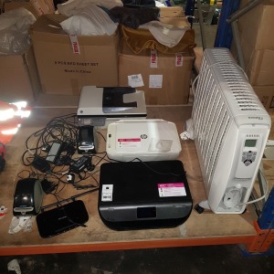 6 PIECE MIXED IT LOT CONTAINING 1 X DIMPLEX ECOIL DOUBLE SIDED ELECTRIC HEATER / 1 X HP ENVY 5010 PRINTER / 1 X DESKJET 2622 SCANNER PRINTER / 1 X HP OFFICEJET 2622 SCANNER PRINTER / 2 X DYMO LABELWRITER 450 AND 450 TURBO ETC