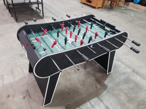 1 X BRAND NEW BOXED BCE 4 FT 6 INCH FOOTBALL TABLE (MODEL : FT5405 ) - INCLUDES SCORE COUNTER AND 2 BALLS