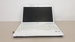 SONY VPCEB4EIE LAPTOP
WINDOWS 7 
320GB HARD DRIVE
WITH CHARGER