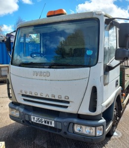 WHITE IVECO EUROCARGO DIESEL CAR TRANSPORTER 2920CC FIRST REGISTERED 24/11/2006 REG: YJ56WWV NO V5 NO MOT NO KEYS NO BATTERIES