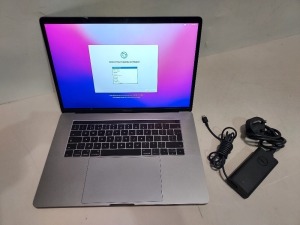 APPLE A1707 EMC3072 MACBOOK WITH CHARGER - DATA WIPED & MAC OS MONTEREY INSTALLED