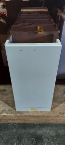 6 X BRAND NEW AQUAMODE 1 DOOR FUSION PETITE 400 FLOOR UNIT - IN GLOSS WHITE ( 29241SB/000)