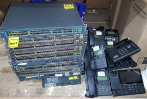 23 X PIECE MIXED IT LOT ONTRAINING 11 X CISCO CATALYST 3750 SERIES POE/48 SWITCHBOARDS - 12X MITEL- YEALINK -BT TELEPHONES