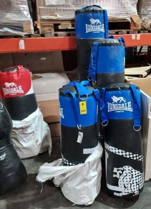 4 PIECE MIXED BOXING LOT CONTAINIG 1 X LONSDALE 5 FT BOXING BAG / 1 X LONSDALE 4 FT BOXING BAG / 2 X 3 FT BOXING BAGS