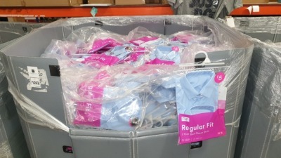 FULL PALLET OF 541 X 2 PACKS OF BRAND NEW BLUE TESCO F & F SCHOOL EASY IRON REGULAR FIT SHORT SLEEVED SHIRTS (TOTAL RRP £2705) SIZE 11-12 YEARS (NOTE PALLET JACKET NOT INCLUDED)