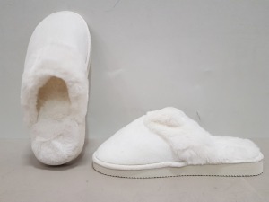 42 X BRAND NEW FAUX FUR INTERIOR AND EXTERIOR - RIBBED SOLE SLIPPERS - ALL IN CREAM - ALL IN SIZE M - IN 2 BOXES