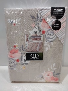 18 X BRAND NEW DREAMS AND DRAPES DOUBLE SIZE DUVET SETS TO INCLUDE DUVET COVER AND 2 STANDARD PILLOWCASES - IN BROWN CORAL PRINT - IN 2 BOXES