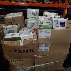 1 X FULL PALLET OF IT EQUIPMENT CONTAINING DYNAMODE HARD DISC ENCLOSURES, 3.5'' IDE AND SATA HDD CADDY ENCLOSURES (PLEASE NOTE ALL CUSTOMER RETURNS)