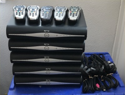 5 X SKY PLUS HD DRX890 BOX, 500GB STORAGE, REMOTE CONTROL, HDMI & POWER LEADS