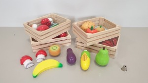 144 X BRAND NEW 8TH WONDER FRUIT ACCESSORIES IN WOODEN CRATES IE. STRAWBERRYS, LEMONS, MUSHROOMS, MIXED FRUITS AND MIXED VEGATABLES