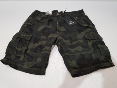 10 X BRAND NEW DENIM MENS THREADBARE LUXURY CHINO SHORTS IN CAMO SIZE 34 (RRP £34.99 EACH- TOTAL RRP £349.90)- IN ONE TRAY-TRAY NOT INCLUDED