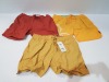 13 X BRAND NEW CROSSHATCH SWIMMING SHORTS IN MIXED COLOURS. THIS INCLUDES AMBER GOLD, BARED RED AND SAFFRON YELLOW IN MIXED SIZES, SMALL MEDIUM AND LARGE ( RRP £18.99 EACH) IN ONE TRAY- TRAY NOT INCLUDED