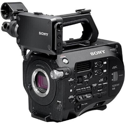 SONY PXW-FS7 4K SUPER 35MM EXMOR CMOS SENSOR XDCAM CAMERA WITH A MOUNT LENS SYSTEM, 4K / 2K RAW AND XAVC RECORDING OPTIONS COMPLETE WITH STEADY ARM, SPARE BATTERIES & MEMORY CARDS