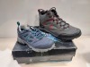 8 X MIXED LOT CONTAINING 4 X MENS REGATTA HOLCOMBE IEP HIKING BOOTS IN SIZE UK 12- 4X WOMENS REGATTA HOLCOMBE IEP HIKING BOOTS- IN SIZES 2 X UK 3 - 2 X UK 4 - TOTAL RRP £760 - ON TWO SHELVES