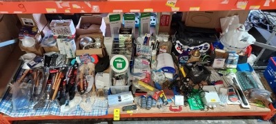 FULL BAY MIXED LOT TO INCLUDE - BARBECOOK BBQ EQUIPMENT - OUTDOOR LIVING 100 LED GARDEN LIGHTS - VITREX CUP MASKS - DUCERI LED EMERGENCY BULKHEAD LIGHTS - ALPHA INDUSTRIAL EAR PROTECTORS - DRAGER GAS DETECTOR IN BOX - STEALTH MASK RESPIRATOR - OXFORD TRA