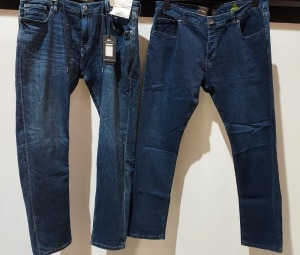 5 X BRAND NEW MIXED LOT CONTAINING 4 ENZO JEANS - 2 IN SIZE 40R -1 SIZE 38S- 1 SIZE 38 R - 1 DML JEANS SIZE 38R -ALL IN NAVY BLUE