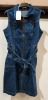8 X BRAND NEW STELLA MORGAN ZIP FRONT WING DESIGNER DRESSES IN DENIM BLUE- SIZES INCLUDE 2 IN UK 12 - 2 IN UK 10 - 2 IN UK 14 - 2 IN UK 8 - RRP £49.99 EACH - IN ONE TRAY - TRAY NOT INCLUDED
