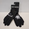 1 X BRAND NEW HARLEY DAVIDSON MENS BAR AND SHIELD LOGO LEATHER AND MESH GLOVES - SIZE L - RRP £ 85.00 (98362-17EM )