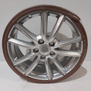 4 X BRAND NEW BOXED GENUINE RANGE ROVER 19 INCH ALLOY WHEELS ( 5001 STYLE ) ( PRODUCT CODE : LR037742)