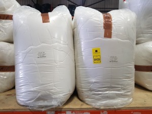 6 X BRAND NEW DOUBLE 10.5 TOG DUVETS IN 2 BAGS