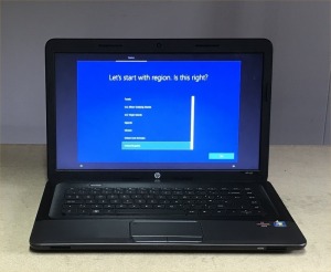 HP 655 LAPTOP WITH AMD E2-1800 CPU, 4GB RAM, 120GB SSD, (DATA WIPED & WIN 10 INSTALLED), GOOD BATTERY - NO CHARGER