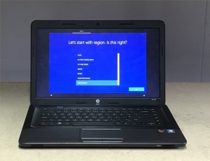 HP 655 LAPTOP WITH AMD E2-1800 CPU, 4GB RAM, 120GB SSD, (DATA WIPED & WIN 10 INSTALLED), GOOD BATTERY - NO CHARGER