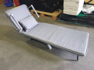 1 X SILVER SUN LOUNGER WITH SILVER CUSHION