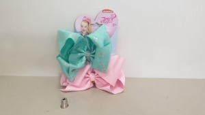 100 X BRAND NEW JOJO SIWA 2 PIECE BOW SET 
-STAR MINT / LIGHT PINK - IN 5 BOXES