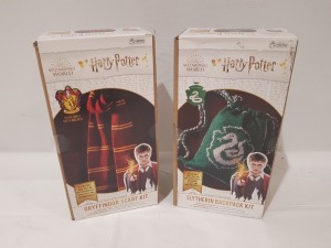 42 X BRAND NEW WIZARDING WORLD HARRY POTTER GRYFFINDOR SCARF KITS AND 1 X SLYTHERIN BACKPACK KIT