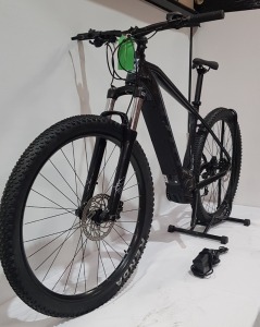 SCOTT ASPECT ERIDE 940 ELECTRIC MOUNTAIN BIKE FRAME SIZE L (WITHOUT PEDALS - STANDARD) MODEL 286524 CONDITION OF USE OFFROAD FRAME: ALLOY FRAME, TAPERED HEADTUBE E2, CUSTOM BUTTED TUBING / INTERNAL CABLE ROUTING, BOSCH GEN3 / INTEGR. REMOVABLE BATTERY / 