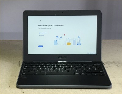 ASUS C202XA CHROMEBOOK WITH INTEL CELERON N3060 CPU, 4GB RAM, 32GB EMMC, (DATA WIPED WITH CHROME OS INTACT), GOOD BATTERY (NO CHARGER)