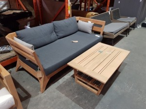 4 PIECE ETHIMO HIGH END ITALIAN OUTDOOR FURNITURE LOT TO INC - VILLAGE 3 SEATER SOFA & VILLAGE RECTANGULAR COFFEE TABLE DIM-95X63 & 2 X DESIGN LUMBAR CUSHION SMALL DIM-45X25 RRP £2,230.20